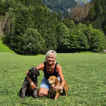 Wandegg Im Bergsteigerdorf Ginzling Appartamento *