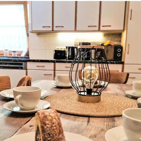 Wandegg Im Bergsteigerdorf Ginzling Appartamento *